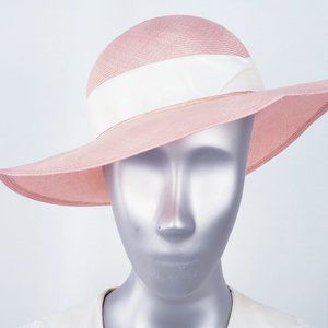 Apricot straw hat with white band